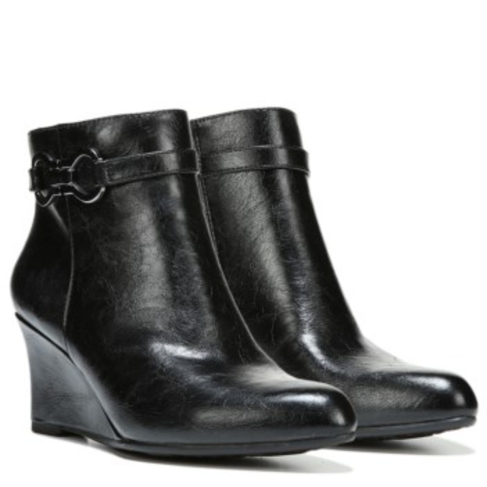 LifeStride Wedge Bootie 6.5M